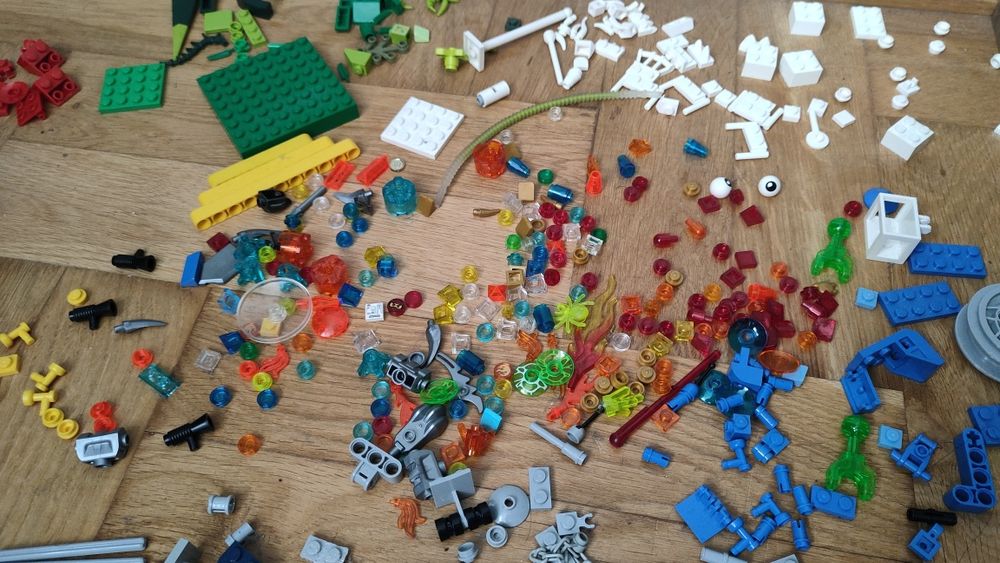 LEGO różne (Bionical, Cartoon Network)