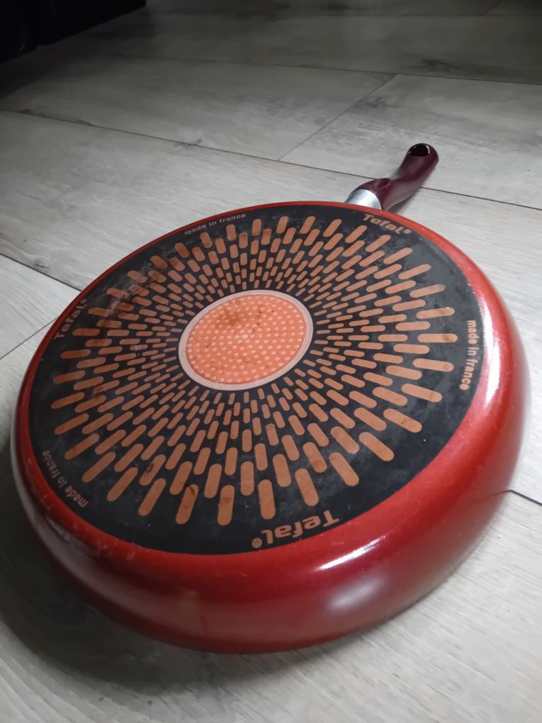 Patelnia Tefal Sensoria 28cm.