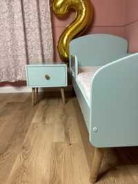 Łóżko dla dziecka z szafką nocną