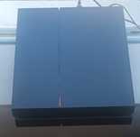 PlayStation 4 com 1 comando
