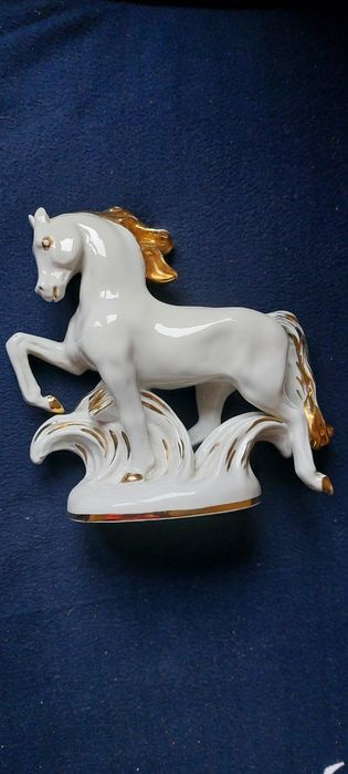 Коллекционная статуэтка Лошадь