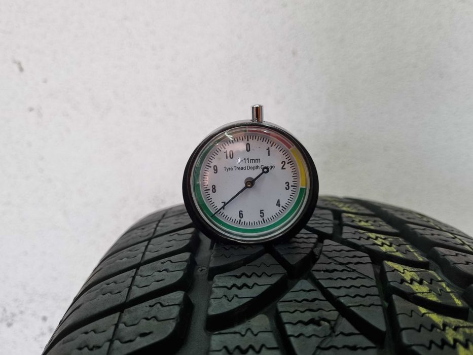 215/60/17C 104/102H Dunlop SpWinterSport 3D D.3518