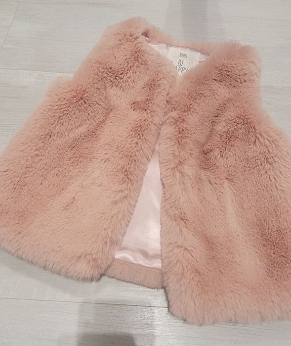 Ciepła futrzana kamizelka 5-6 lat (110/116)