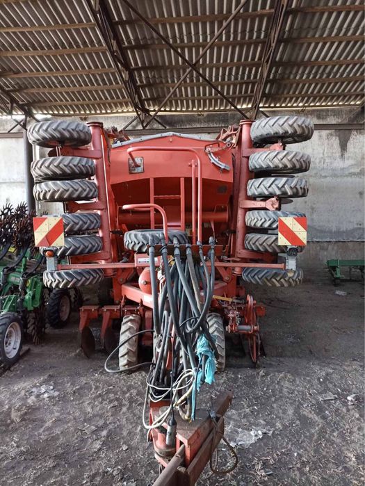 Продам сівалку зернову Квернеленд MC-6000