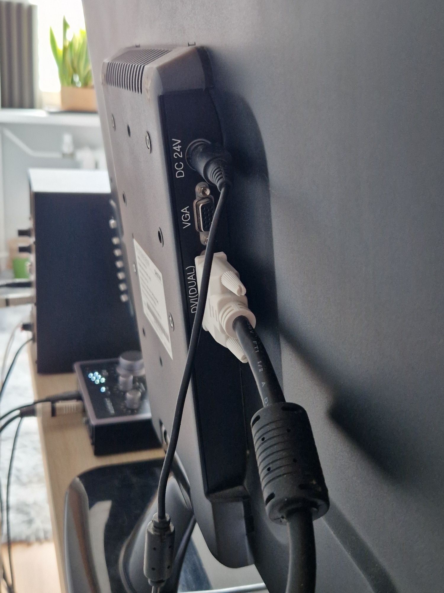 Monitor 27" 1440p