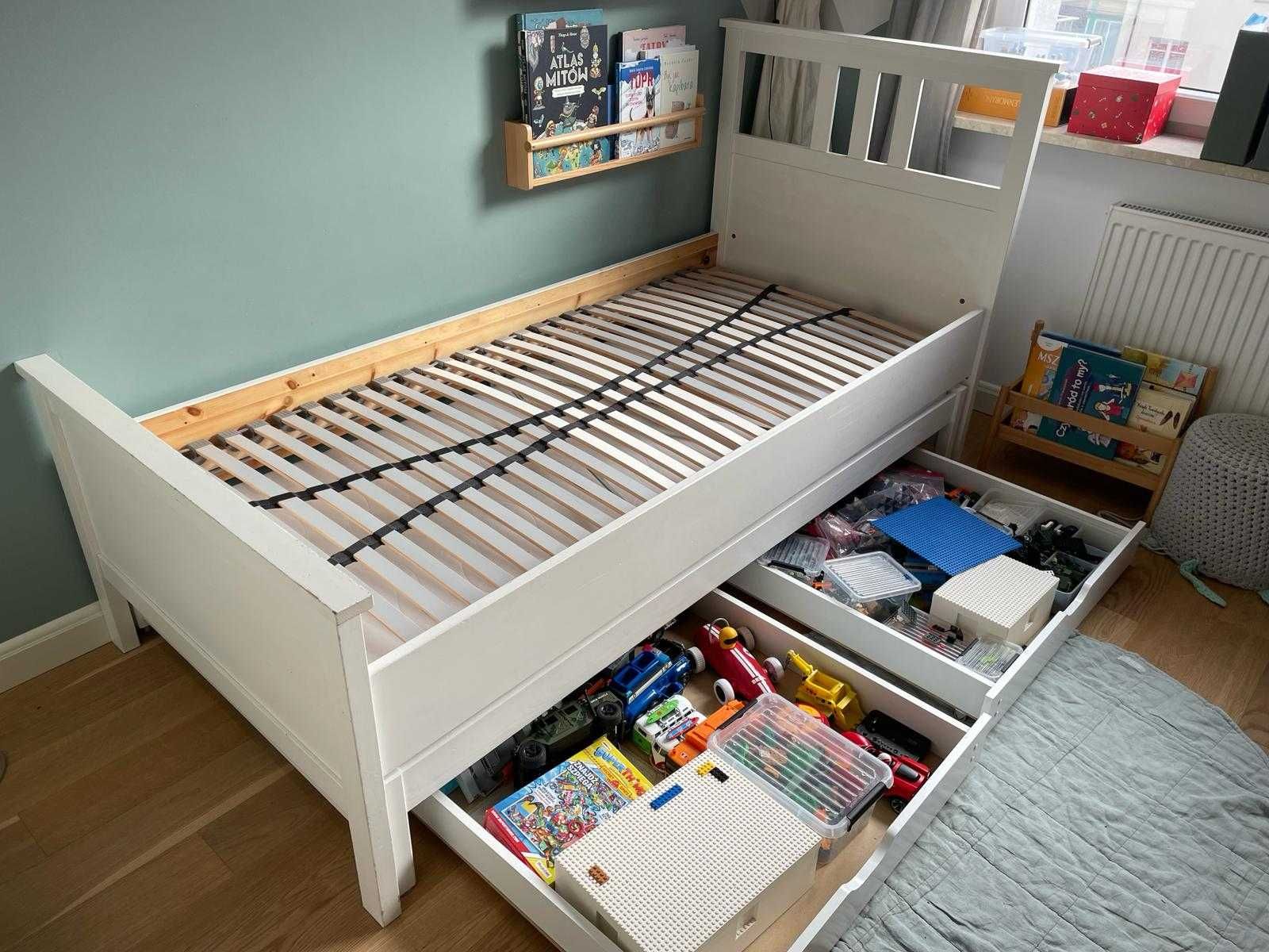 Hemnes łóżko Ikea dla dwóch osób + pojemniki