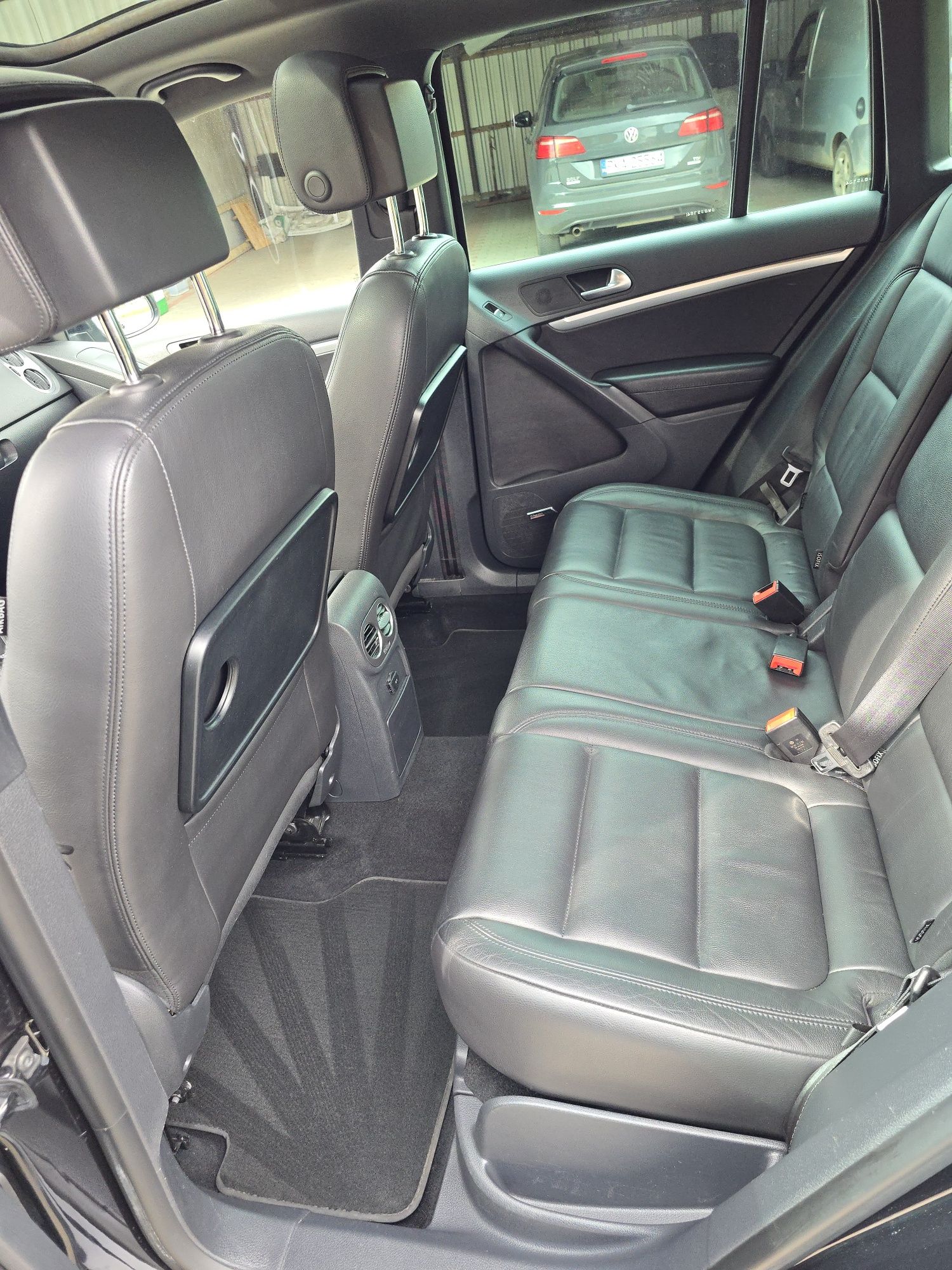 Tiguan R-line 4x4 170hp panorama