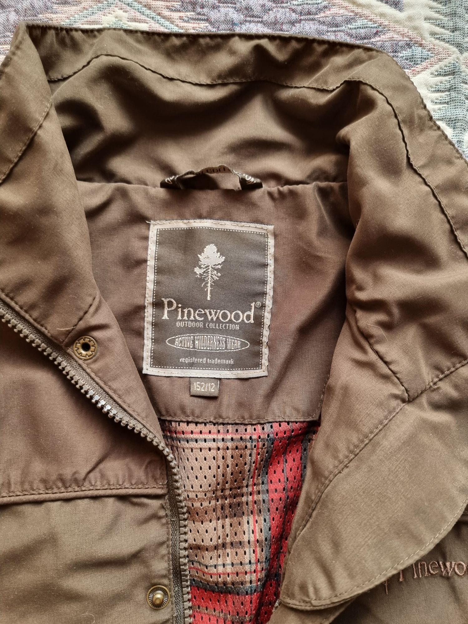 Костюм куртка штани Pinewood ріст 152 см