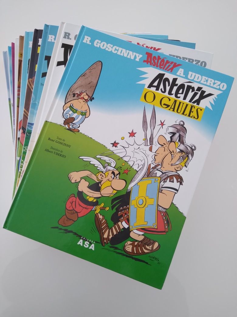 ASTÉRIX dos autores R.Goscinny e A.Urdezo Coleção 10volumes EdiçõesASA