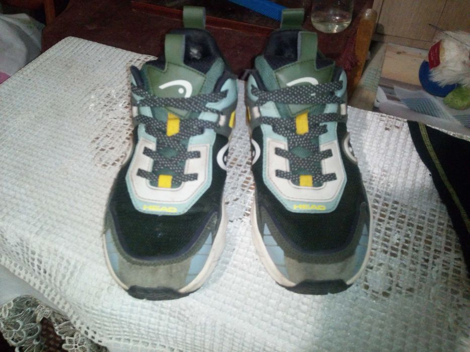 Кросовкі Б/У,Розмір-41.Дешево.