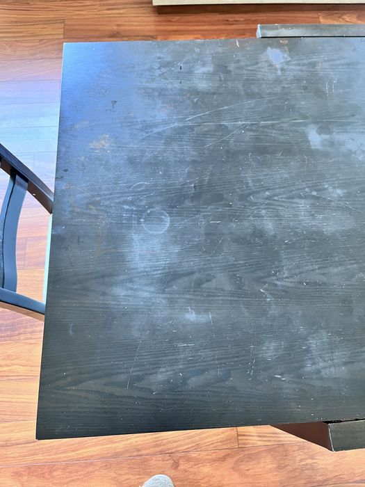 Mesa de Jantar + 2 cadeiras