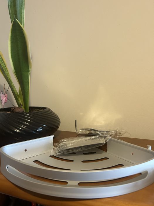 2 estantes para banho NOVAS