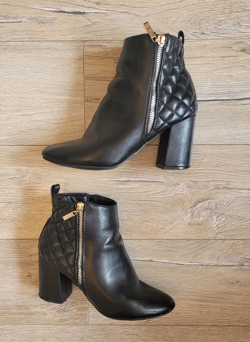 Czarne eleganckie botki roz.39