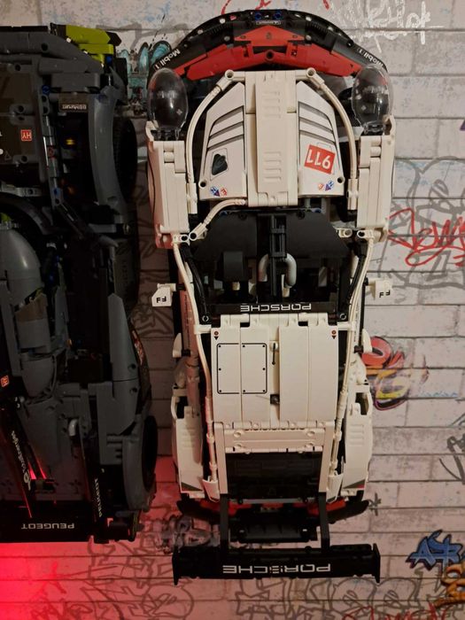 Uchwyt ścienny LEGO Porsche 911 RSR – druk 3D + zestaw montażowy