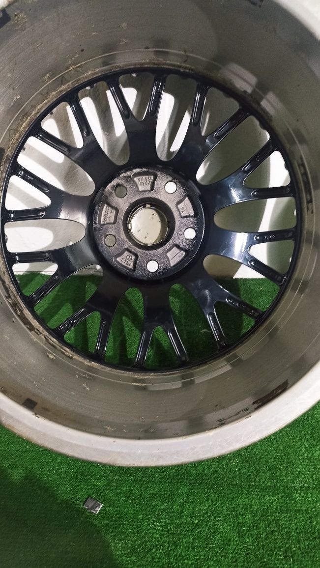 Felgi aluminiowe Audi A3 P8 5x112 et 54 7.5j 18"