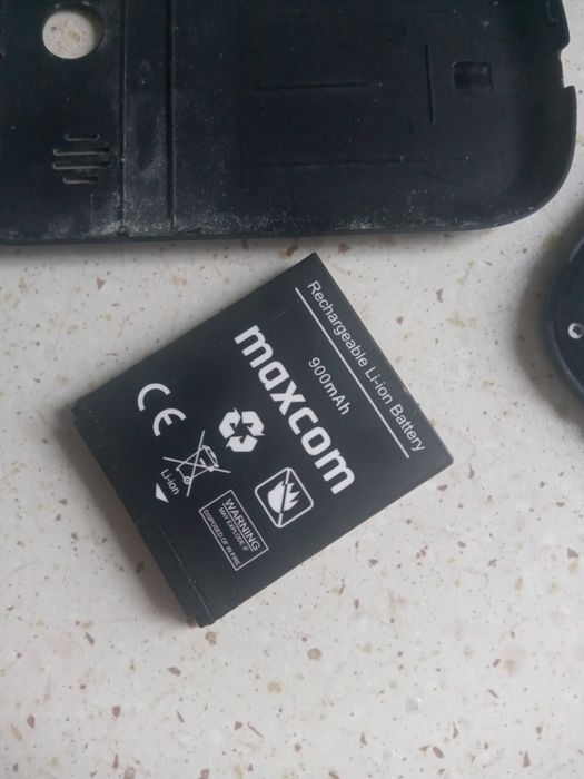 Telefon Maxcom mm826 uszkodzony dla kolekcji