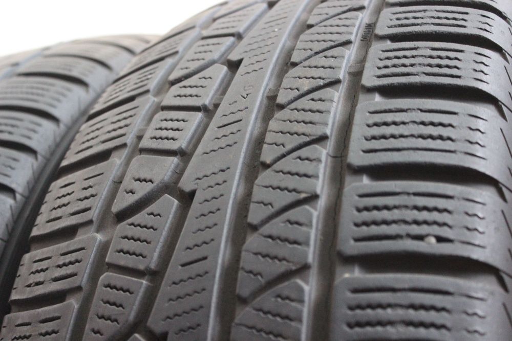 265-65-R17 NOKIAN WR комплект зимняя джиповская резина FINLAND