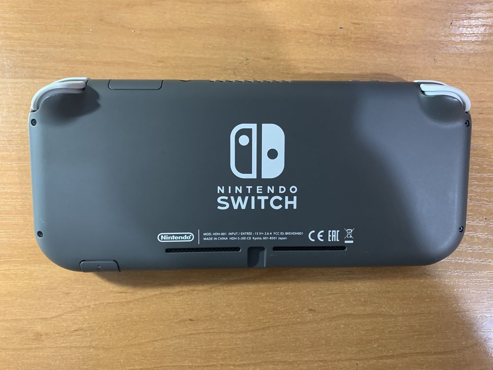 Nintendo switch lite