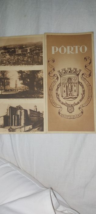 Mapa da cidade do Porto de 1940 da C.M.P., para turistas, com indicaçõ