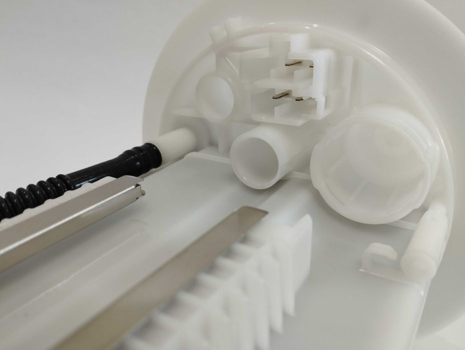 Топливный фильтр Toyota Corolla 150 двигатель 1,33 77024-12120