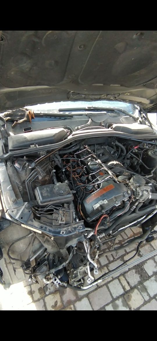 Разборка БМВ Е60 N54 2010г. Рестайлинг капот двери коробка крылья ляда