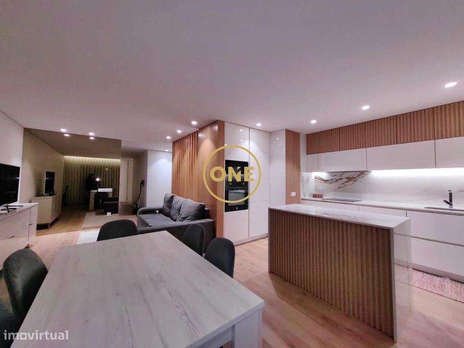 Apartamento T3 para Venda - 1ª Linha da Praia de Aver-o-Mar