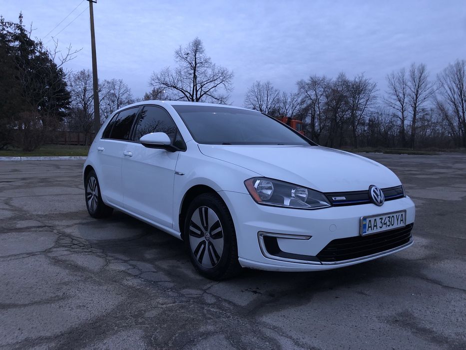 Продам Електромобіль Volkswagen E-golf