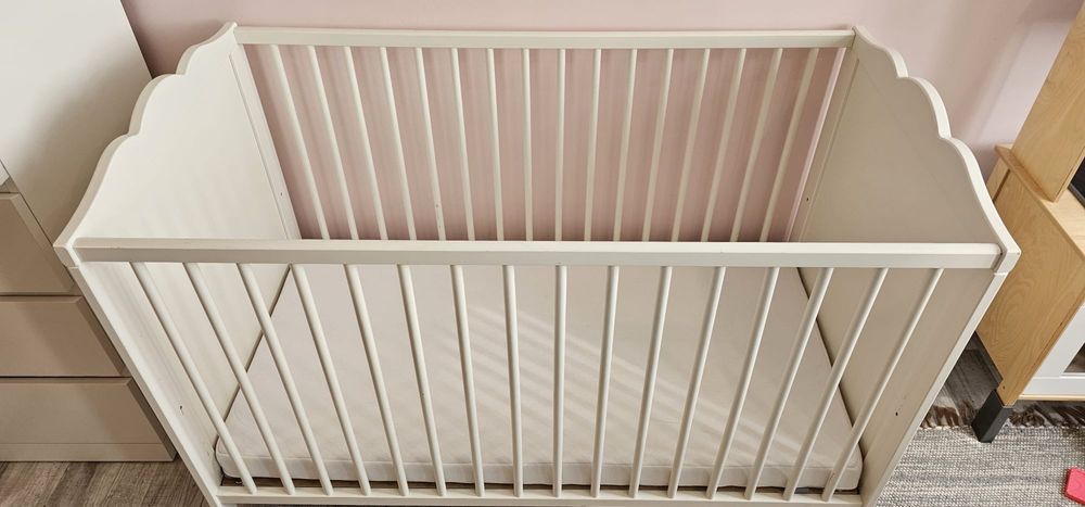 Berço com colchão