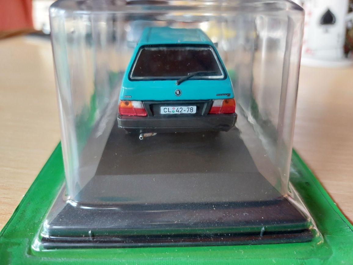 DeAgostini Skoda Forman Praktik (1/43)