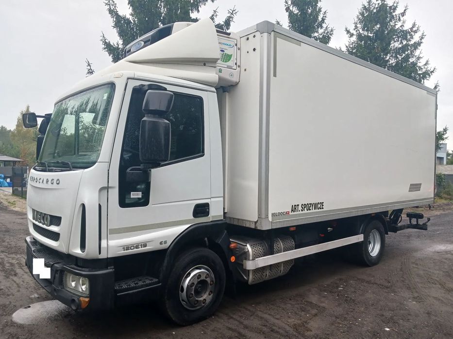 Iveco EUROCARGO 120E19 E6 2015r KLIMA SALON Izoterma Chłodnia Mroźnia agregat 230V Winda  Iveco Eurocargo 2015r SALON Przegroda  3 x parownik KLIMA 5315 ład