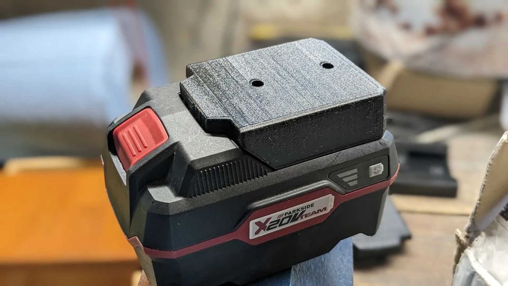 Настінний тримач настенный держатель для аккумуляторов Parkside X 20V