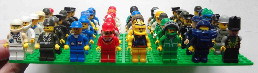 LEGO Лего минифигурка 70 штук, на выбор
