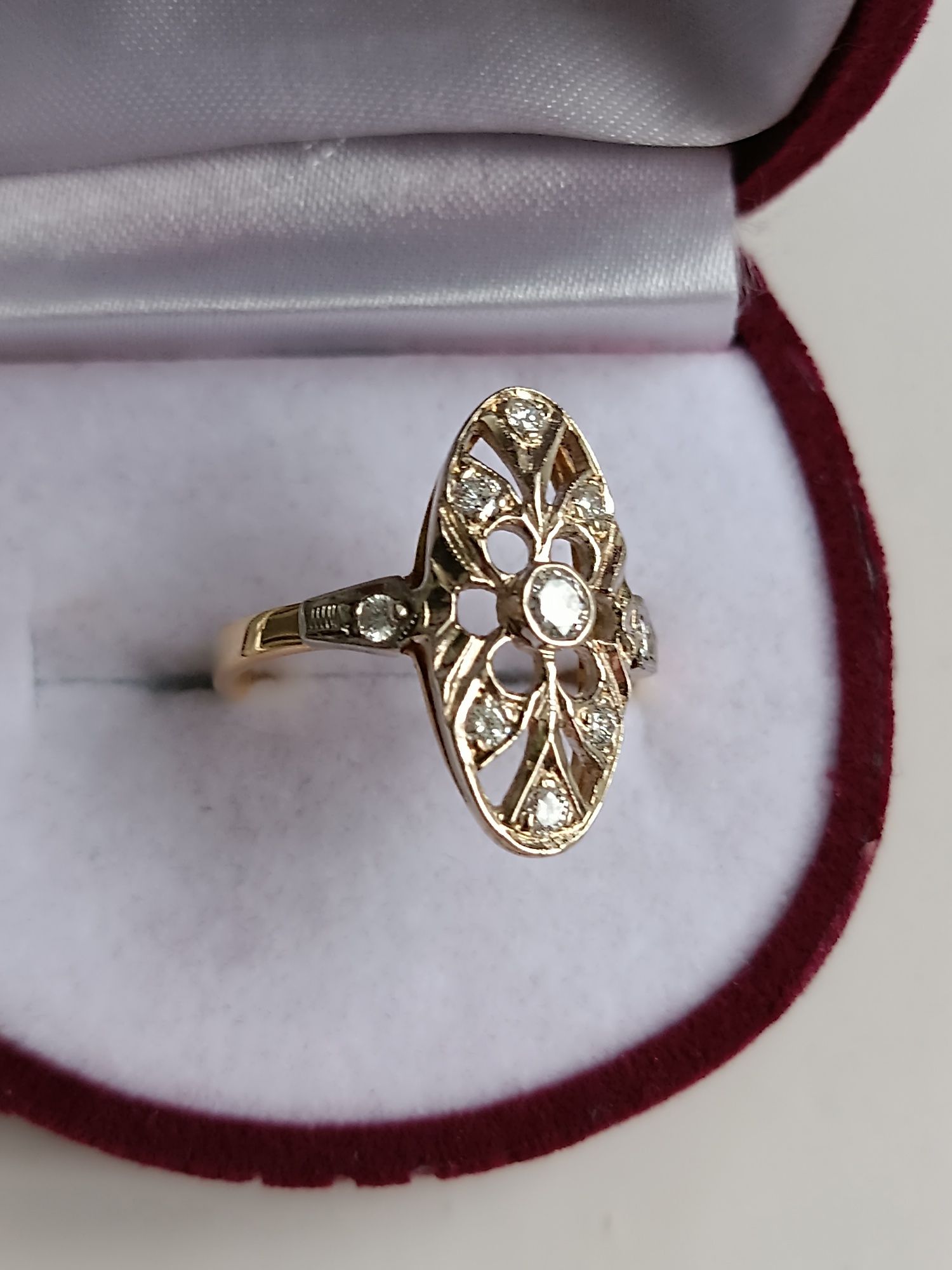 Кольцо 750 ссср с бриллиантами 0,42ct 4,5г р.17,5