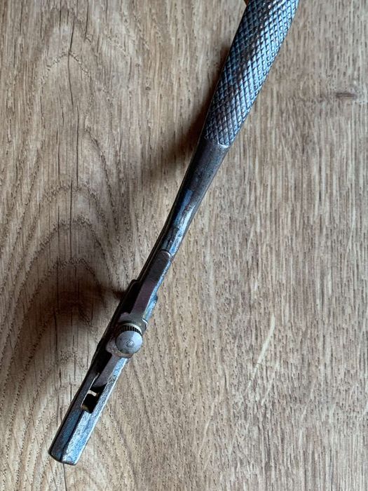 Инструмент для разводки пил. Garanto Германия