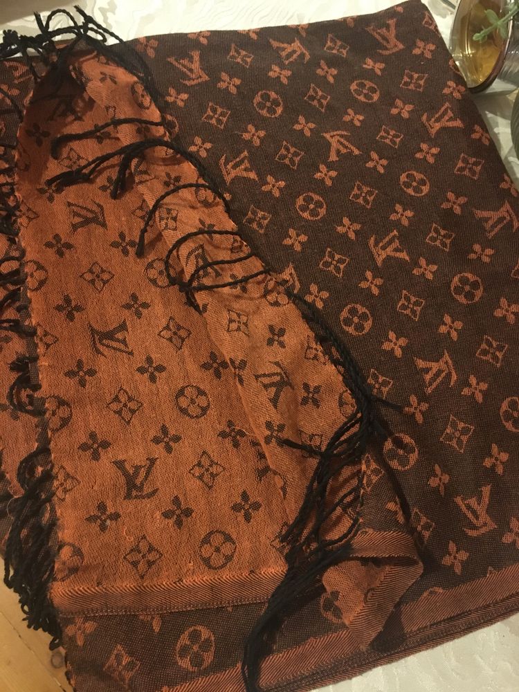 Шарф палантин LV