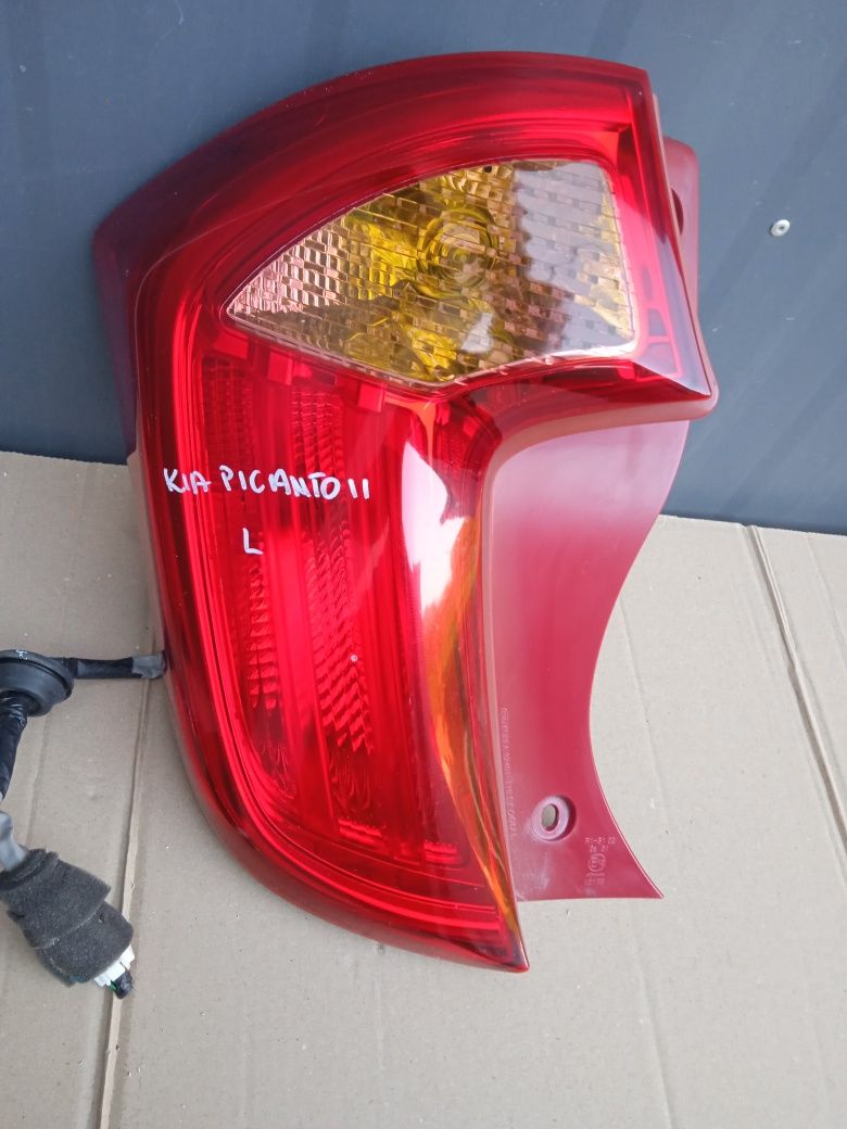 Kia Picanto ll Lampa Lewa Tylna