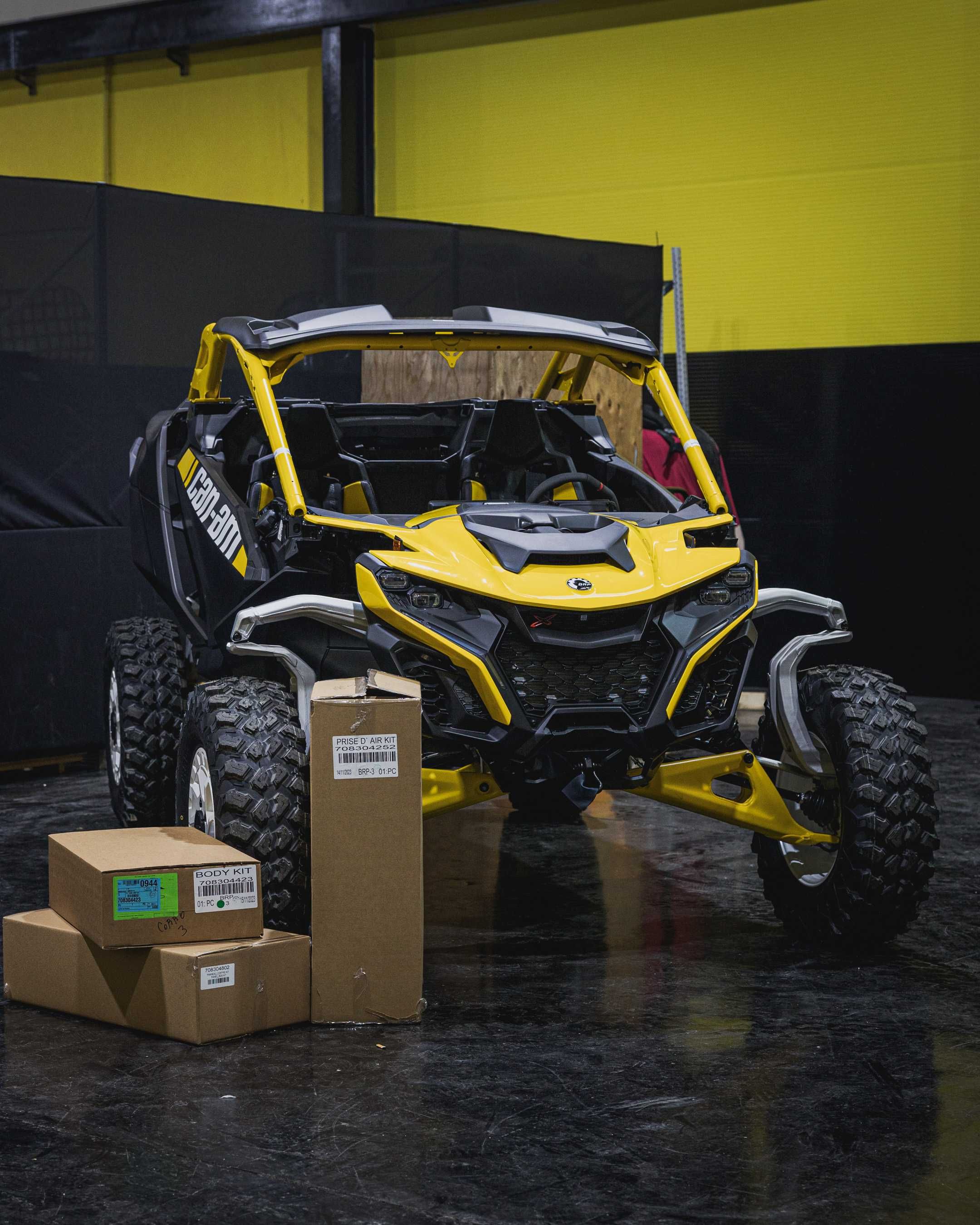 Can Am Maverick R 2024 NOVO