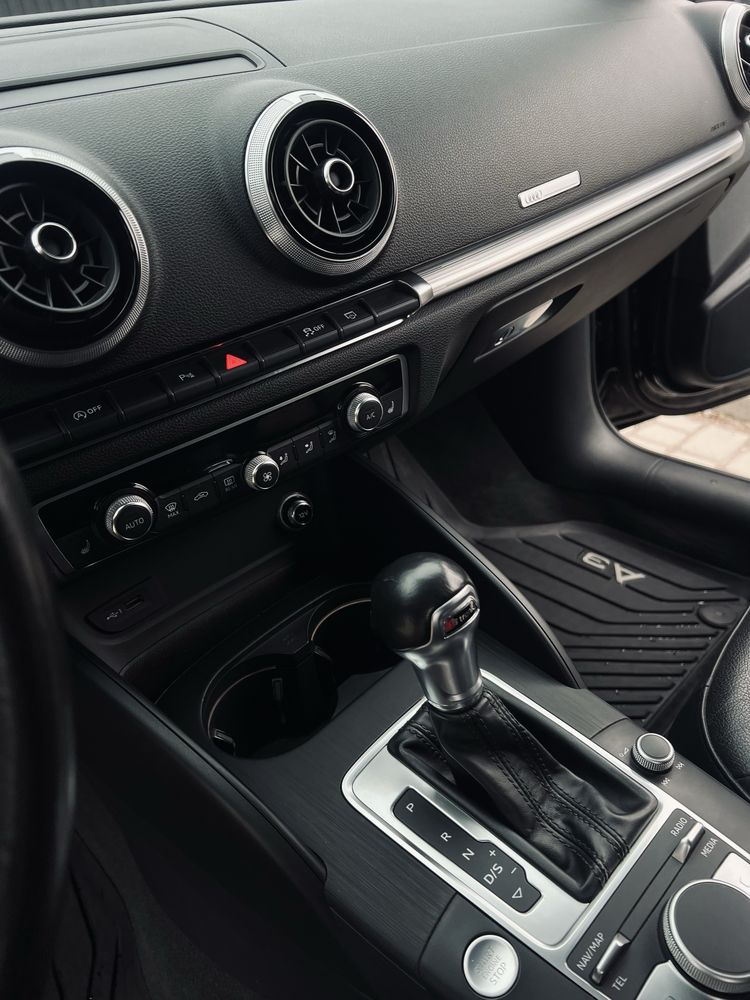 Audi A3 S-line Premium Plus 2017