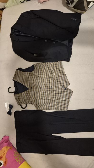 Strój elegancki idealny na pierwszą spowiedź