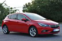 Opel Astra Mały Przebieg, Bezwypadkowa,WersjaSport,Alu17,CzarnySufit,PDCx2ślicz