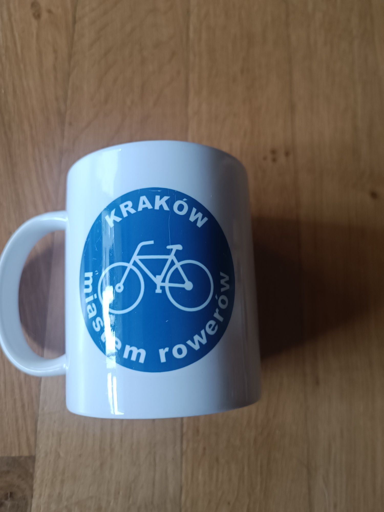 Kubek biały Kraków miastem rowerów