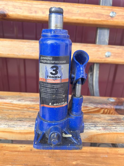Продам домкрат гидравлический