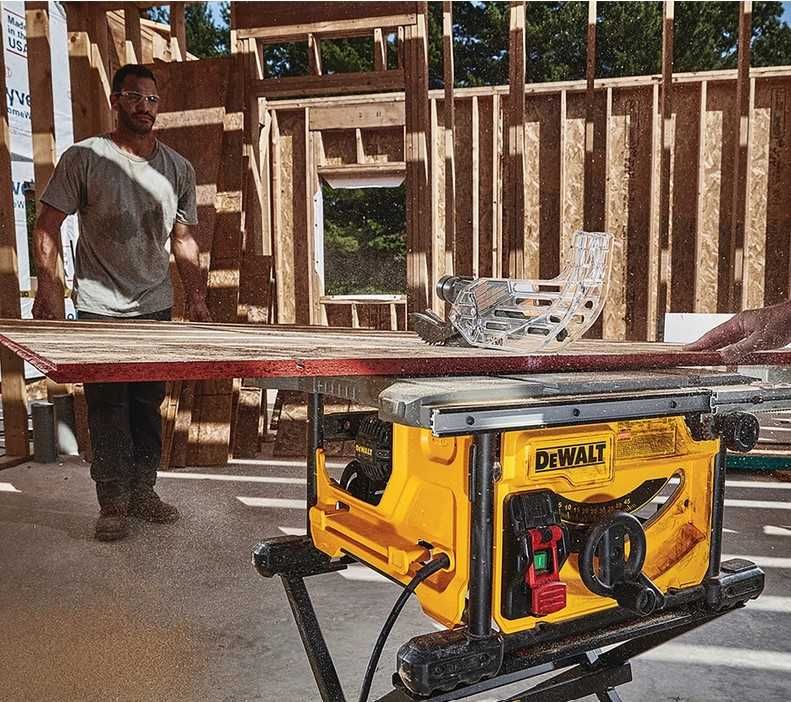 DeWalt Mocna Pilarka stołowa piła 210mm 1850W Nowa Gwarancja