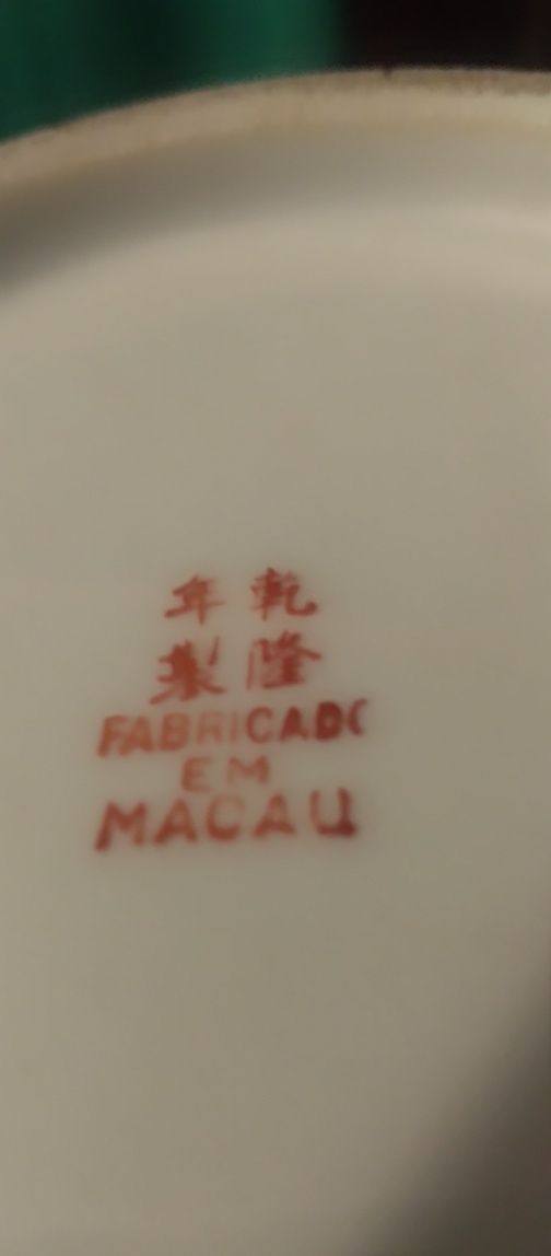 Jarrão em porcelana de Macau