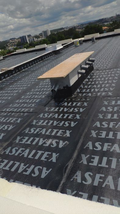Impermeabilização / Tela Asfáltica / Infiltrações / Telhados /Membrana