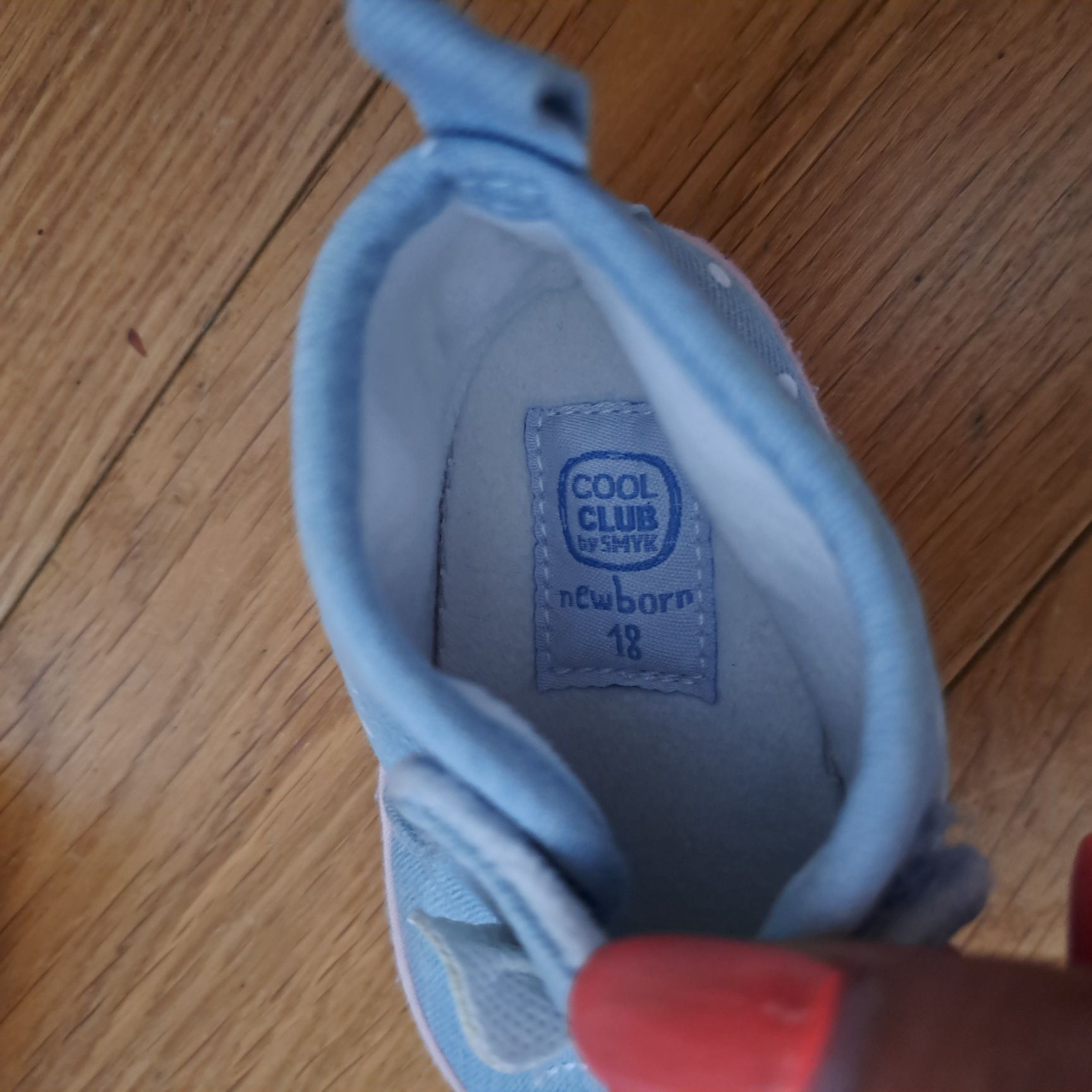 Buty niemowlęce, niechodki, kapcie, Cool club, 18