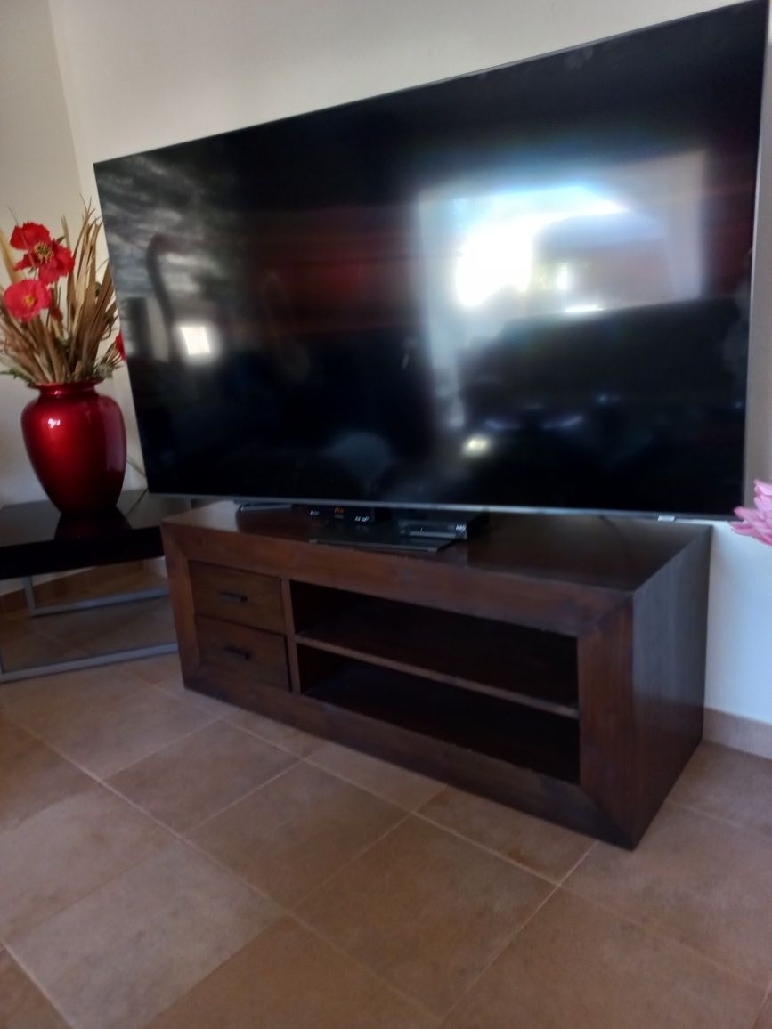 Movel tv em madeira maciça