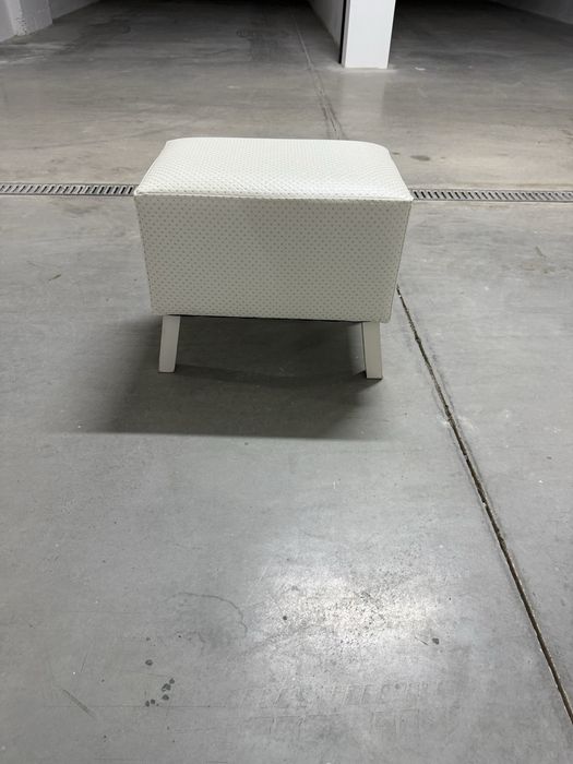 Banco de apoio - ikea novo custou 120€