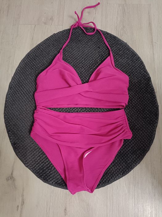 Strój kąpielowy dwuczęściowy, prążkowany, kolor różowy, r. M / 38