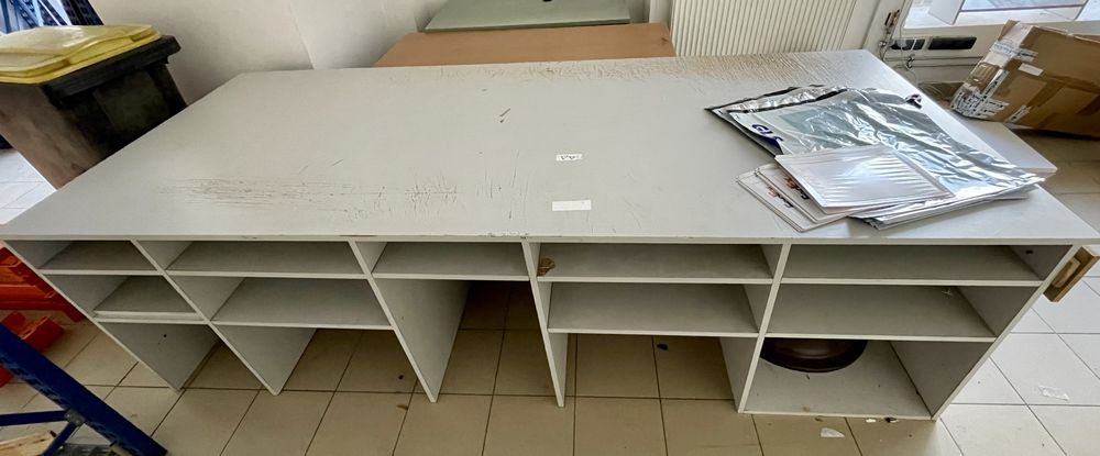 Duży stół blat magazynowy warsztatowy do pakowania paczek 270x130cm